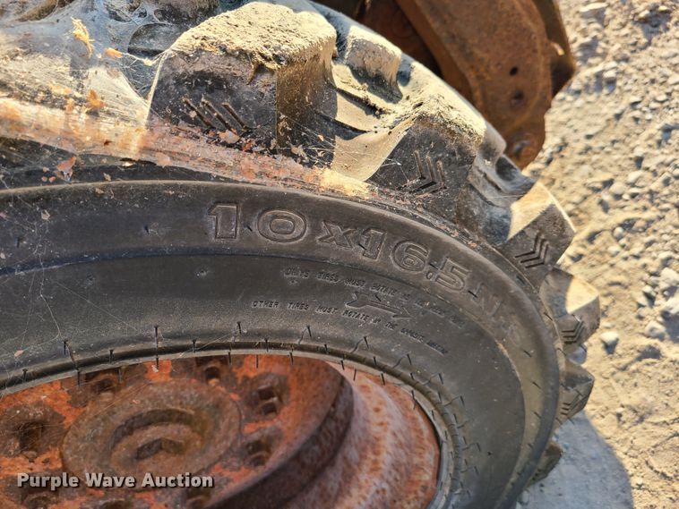 image for item GO9434 2005 Bobcat S185  skid steer loader