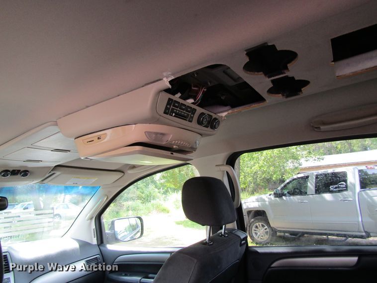 image for item GQ9087 2008 Nissan Armada  SUV