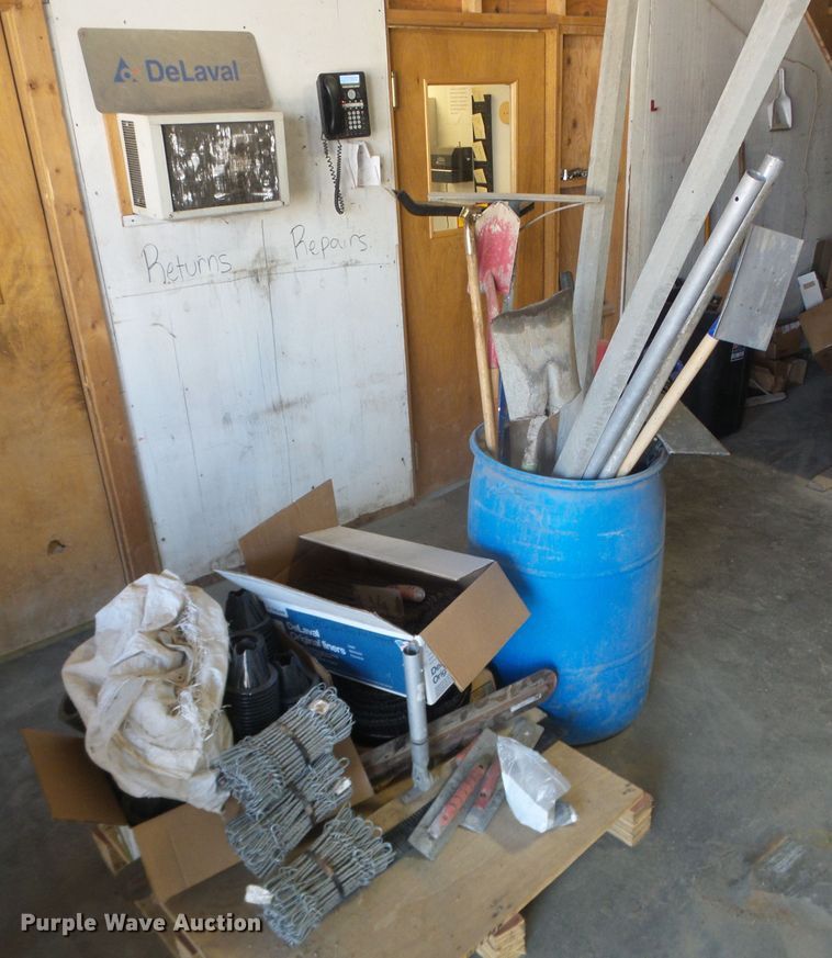 image for item GR9267 Concrete equipment