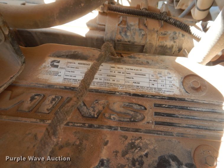 image for item HC9118 2007 Ford F650 Super Duty  utility truck with crane