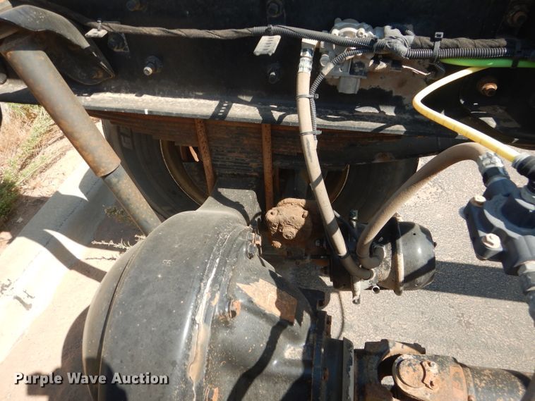 image for item HC9120 2013 Ford F750 Super Duty  truck cab and chassis