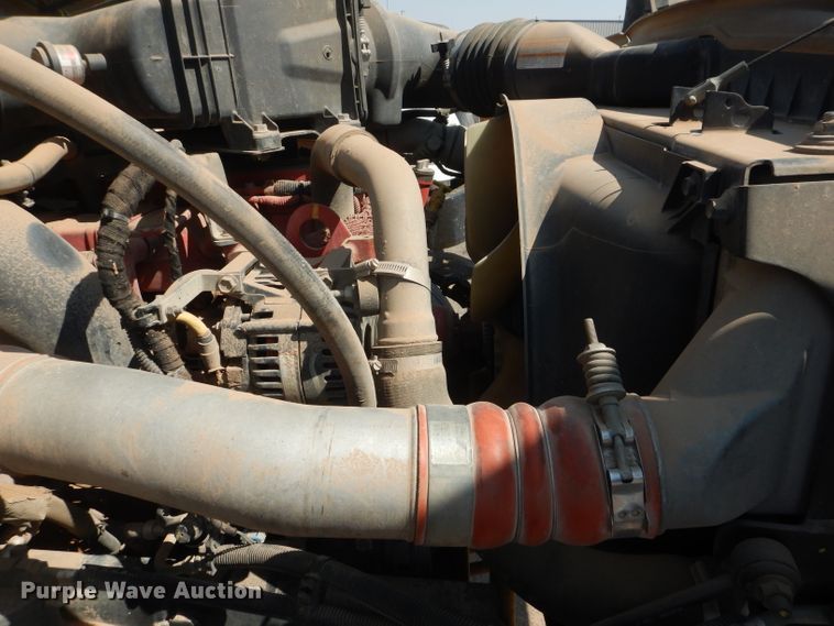 image for item HC9120 2013 Ford F750 Super Duty  truck cab and chassis