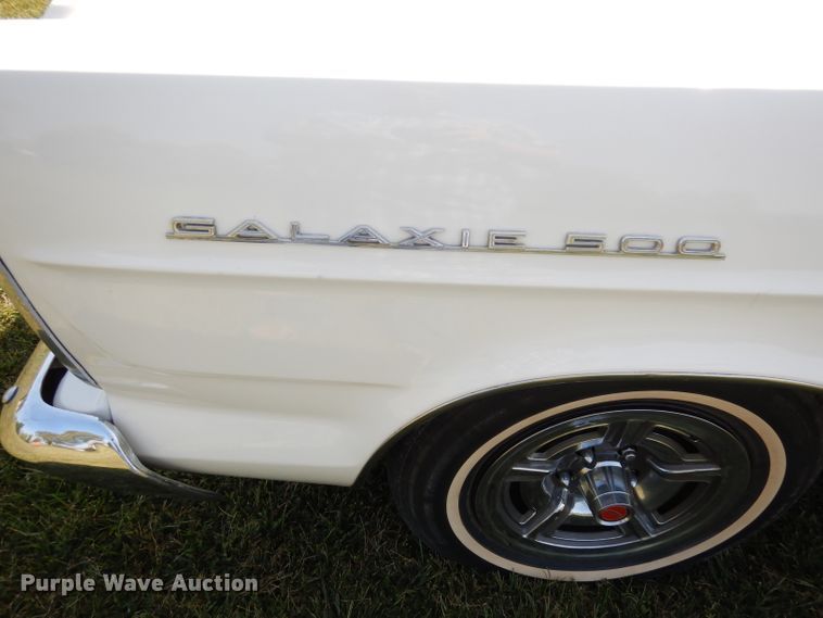 image for item HD9467 1965 Ford Galaxie 500  convertible