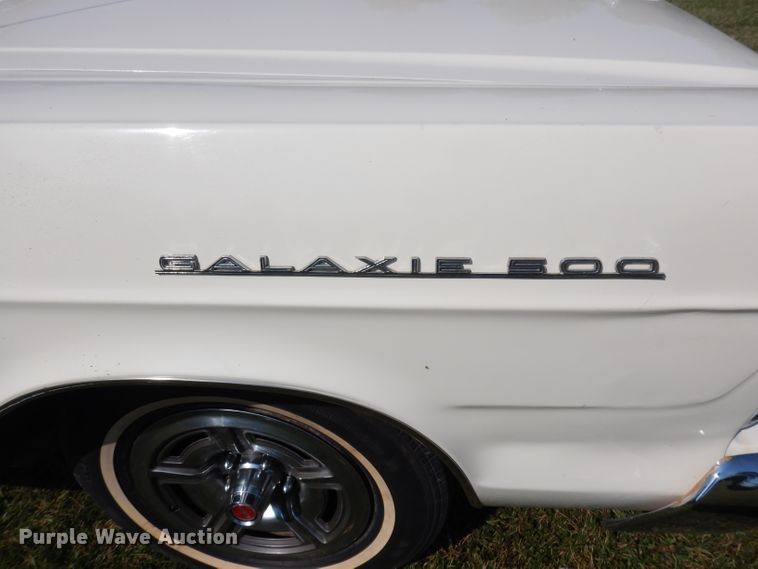 image for item HD9467 1965 Ford Galaxie 500  convertible