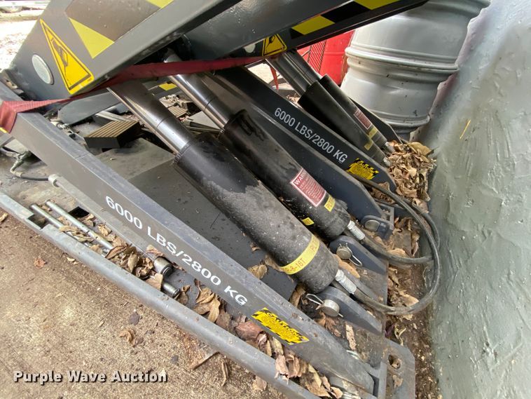 image for item HE9791 Bend Pak MDS-6K automotive lift