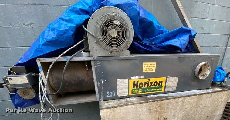 image for item HE9792 1991 Shenandoah Horizon 200 oil burning furnace