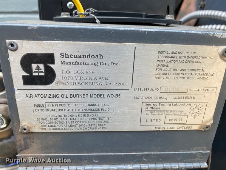 image for item HE9792 1991 Shenandoah Horizon 200 oil burning furnace