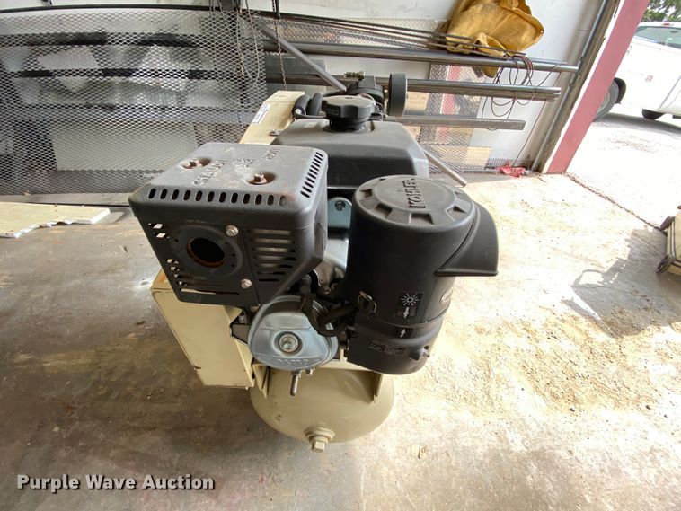 image for item HE9796 Ingersoll Rand 2475 air compressor