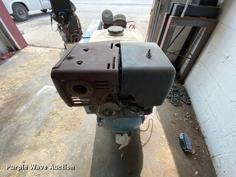 image for item HE9797 Engle WU air compressor