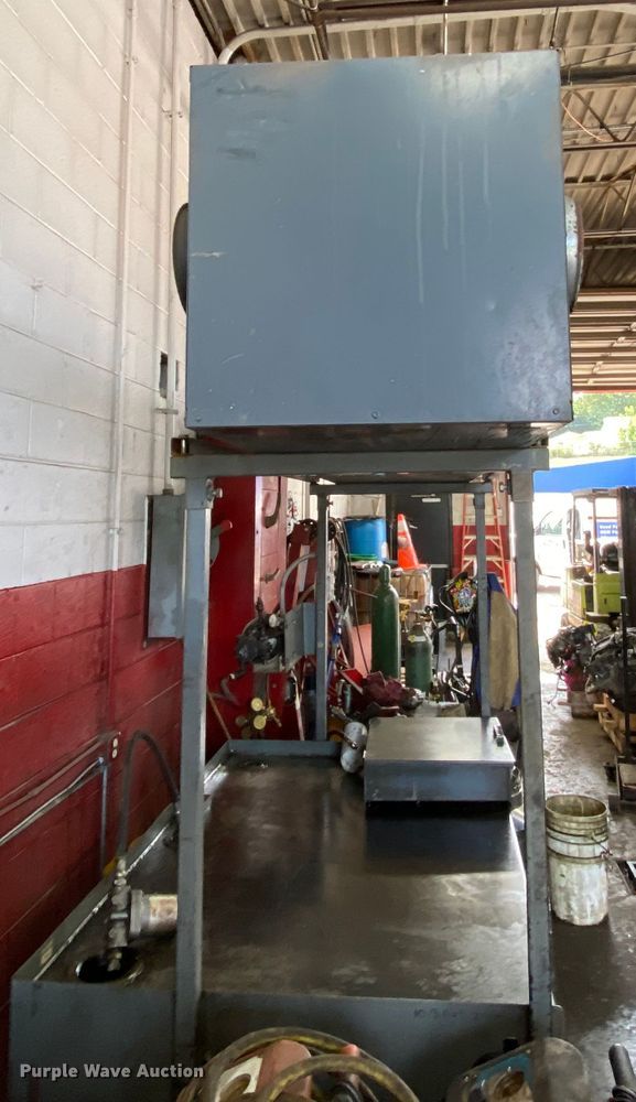 image for item HE9798 1991 Shenandoah Horizon 315 oil burning furnace