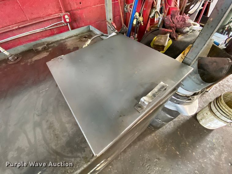 image for item HE9798 1991 Shenandoah Horizon 315 oil burning furnace