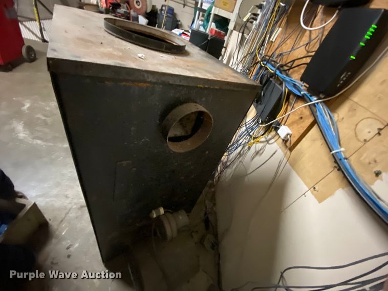 image for item HE9799 Jensen wood burning furnace