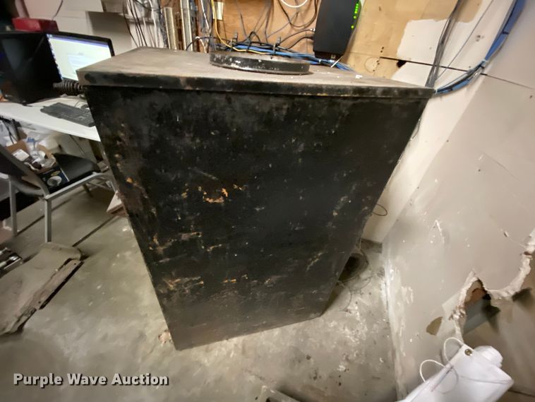 image for item HE9799 Jensen wood burning furnace