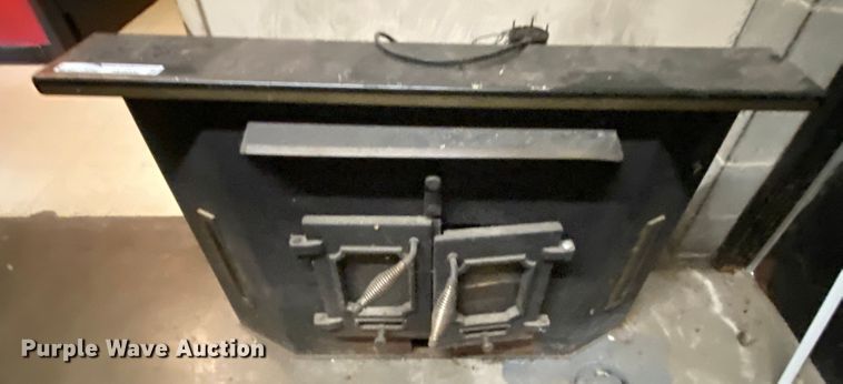 image for item HE9800 Wood stove insert