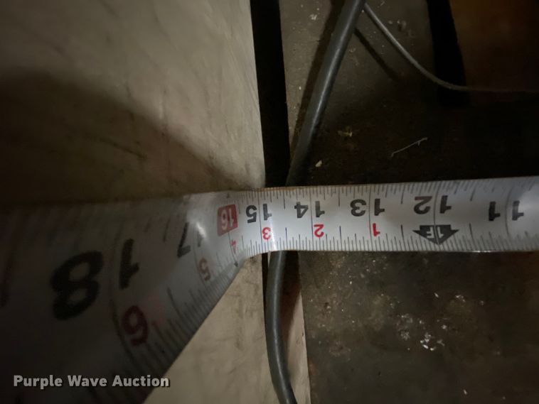 image for item HE9800 Wood stove insert