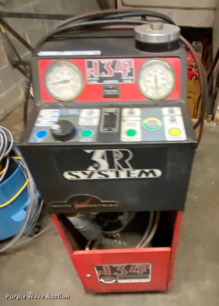 image for item HE9801 White Industries E134A refrigerant recycler