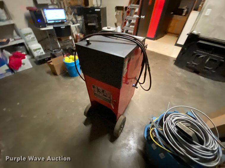 image for item HE9801 White Industries E134A refrigerant recycler