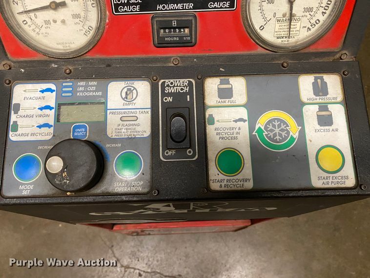 image for item HE9801 White Industries E134A refrigerant recycler