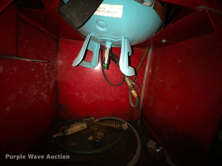 image for item HE9801 White Industries E134A refrigerant recycler