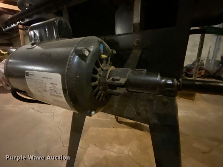 image for item HE9802 Craftsman 113.241680 table saw