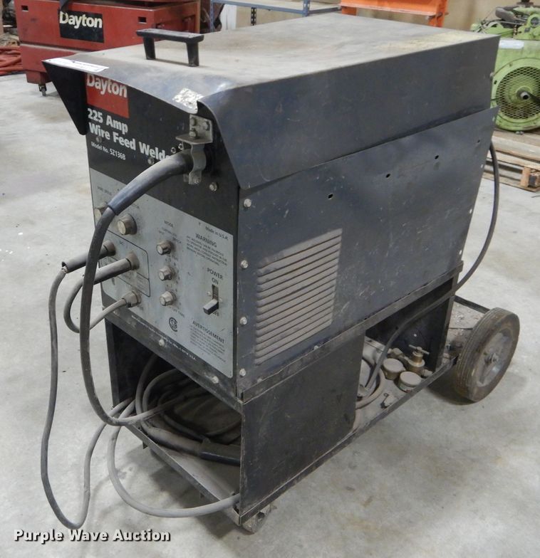 image for item HF9022 Dayton 5Z136B wire feed welder