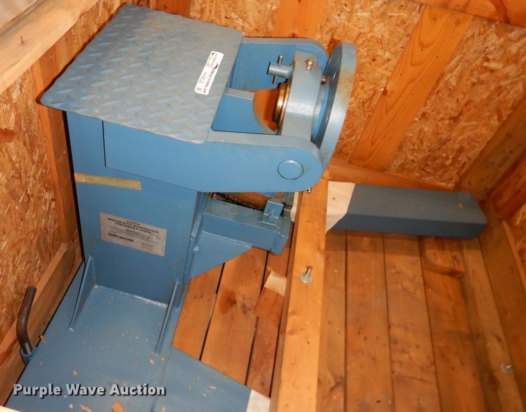 image for item HF9028 Kent-More engine stand