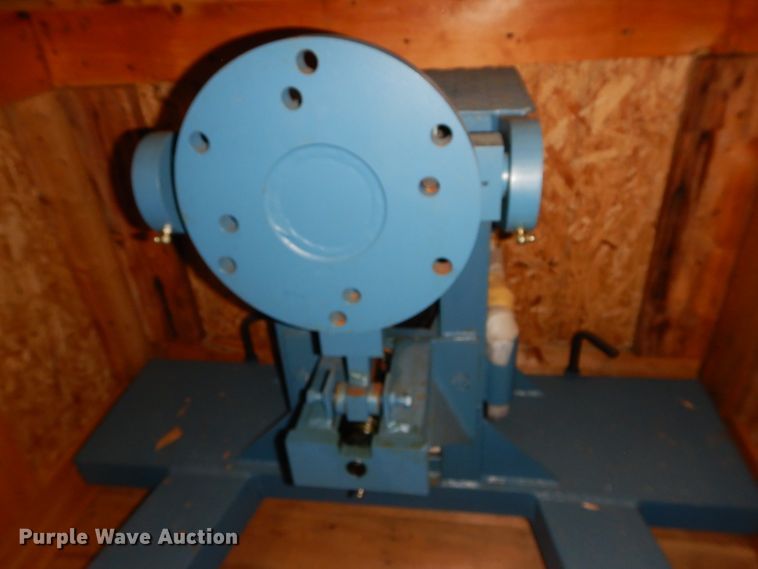 image for item HF9028 Kent-More engine stand