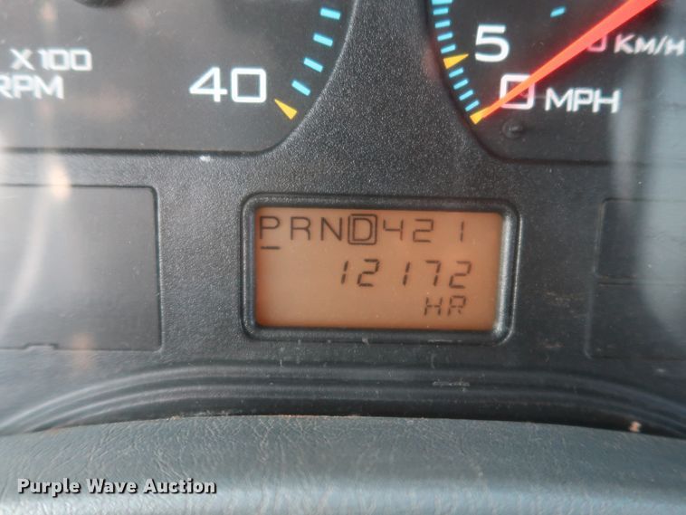 image for item HJ9401 2004 International 4300  flatbed truck