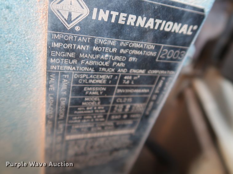 image for item HJ9401 2004 International 4300  flatbed truck