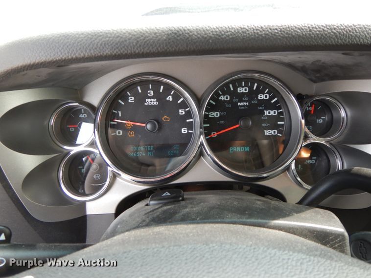 image for item HJ9681 2009 Chevrolet Silverado 1500  Crew Cab pickup truck