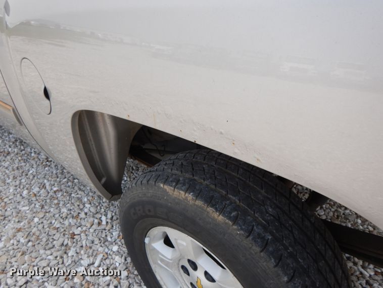 image for item HJ9681 2009 Chevrolet Silverado 1500  Crew Cab pickup truck