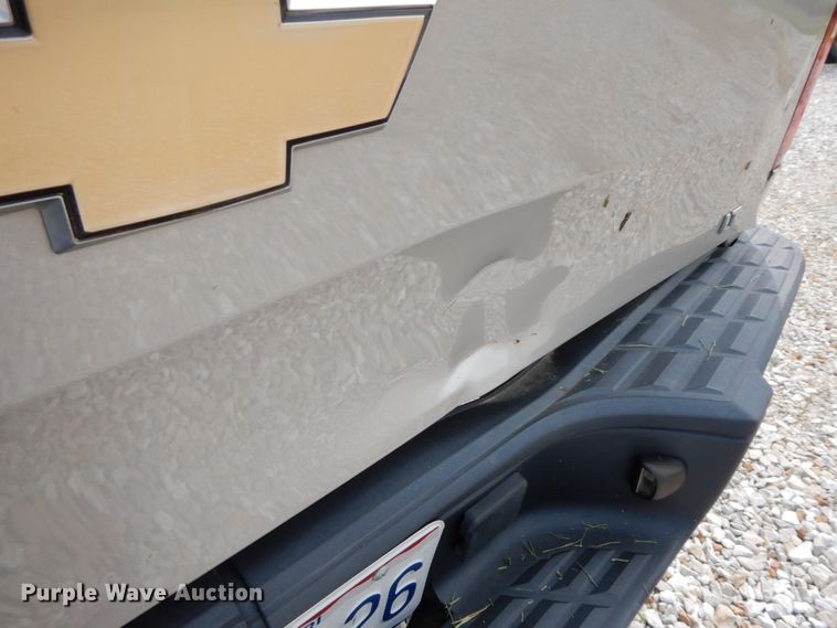 image for item HJ9681 2009 Chevrolet Silverado 1500  Crew Cab pickup truck