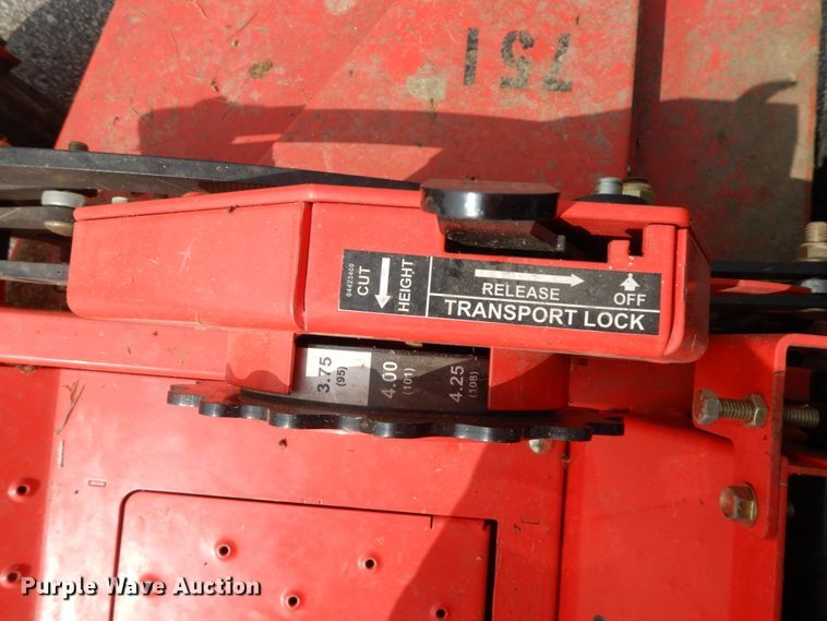 image for item HJ9682 2014 Gravely Pro Turn 472 ZTR lawn mower