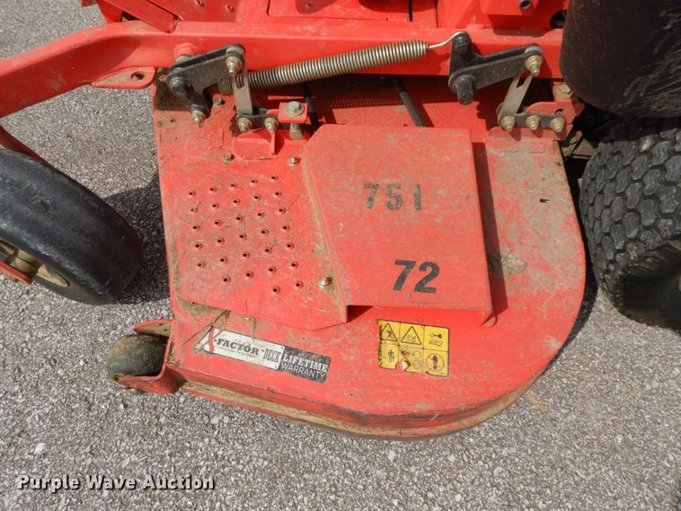 image for item HJ9682 2014 Gravely Pro Turn 472 ZTR lawn mower