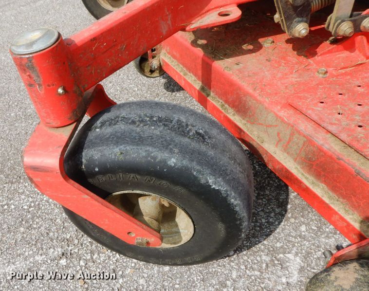 image for item HJ9682 2014 Gravely Pro Turn 472 ZTR lawn mower