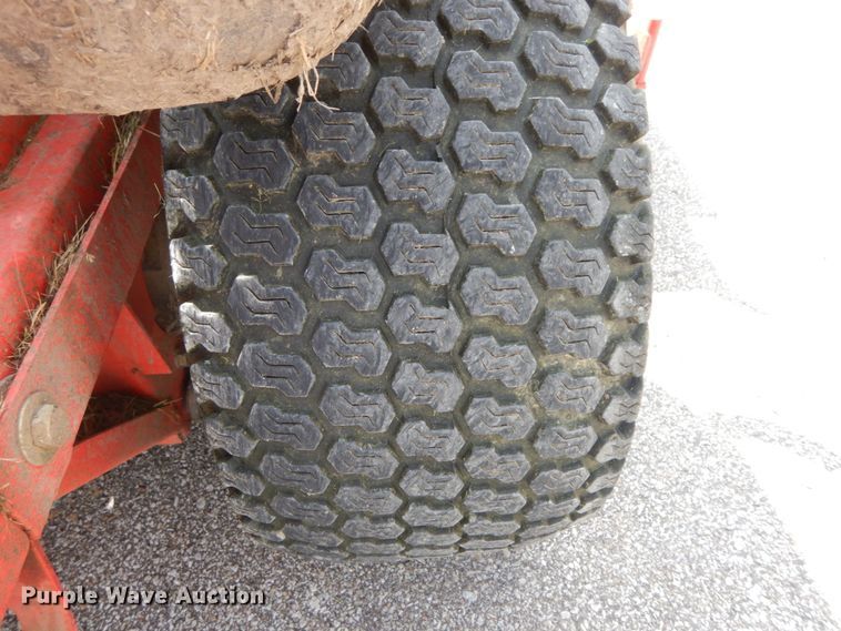 image for item HJ9682 2014 Gravely Pro Turn 472 ZTR lawn mower