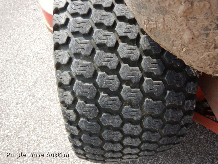 image for item HJ9682 2014 Gravely Pro Turn 472 ZTR lawn mower