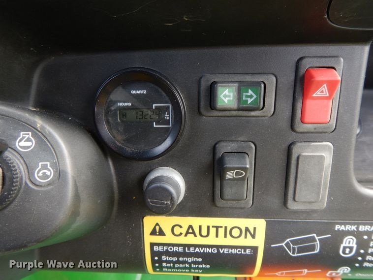 image for item HJ9688 2010 John Deere Gator CX  utility vehicle