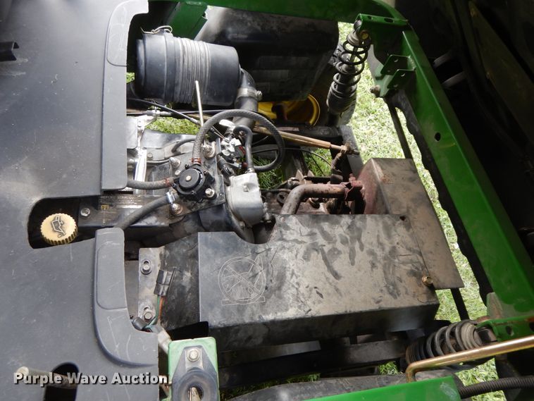 image for item HJ9688 2010 John Deere Gator CX  utility vehicle