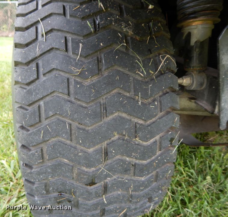 image for item HJ9688 2010 John Deere Gator CX  utility vehicle