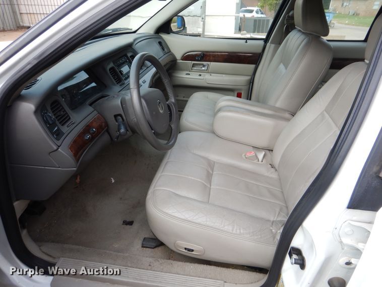 image for item HJ9920 2008 Mercury Grand Marquis