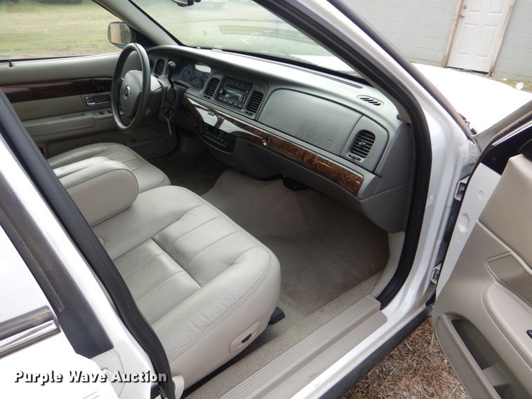image for item HJ9920 2008 Mercury Grand Marquis