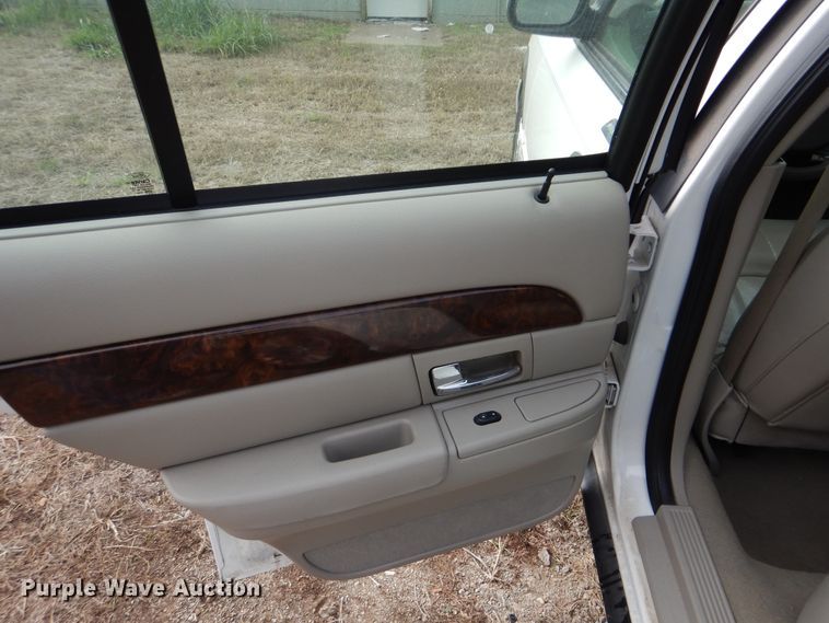 image for item HJ9920 2008 Mercury Grand Marquis