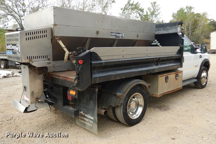 image for item HN9272 2003 Ford F450 Super Duty  dump truck