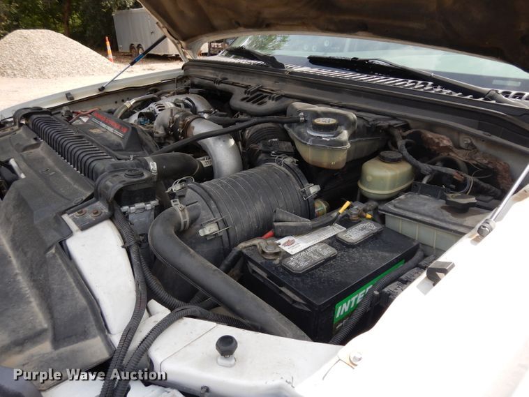 image for item HN9272 2003 Ford F450 Super Duty  dump truck