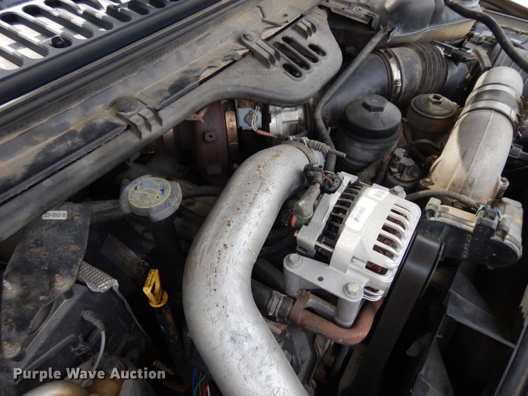 image for item HN9272 2003 Ford F450 Super Duty  dump truck