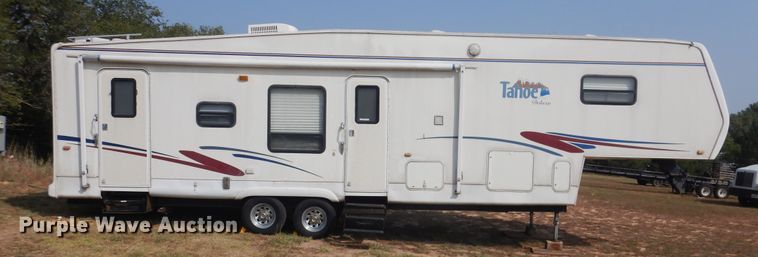 image for item HO9150 1999 Thor Tahoe  camper