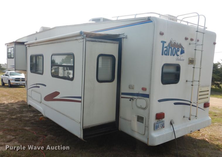 image for item HO9150 1999 Thor Tahoe  camper