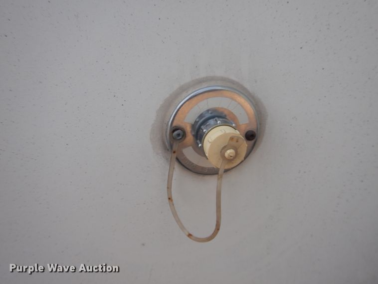 image for item HO9150 1999 Thor Tahoe  camper