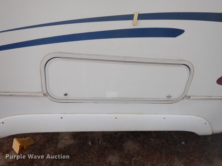 image for item HO9150 1999 Thor Tahoe  camper